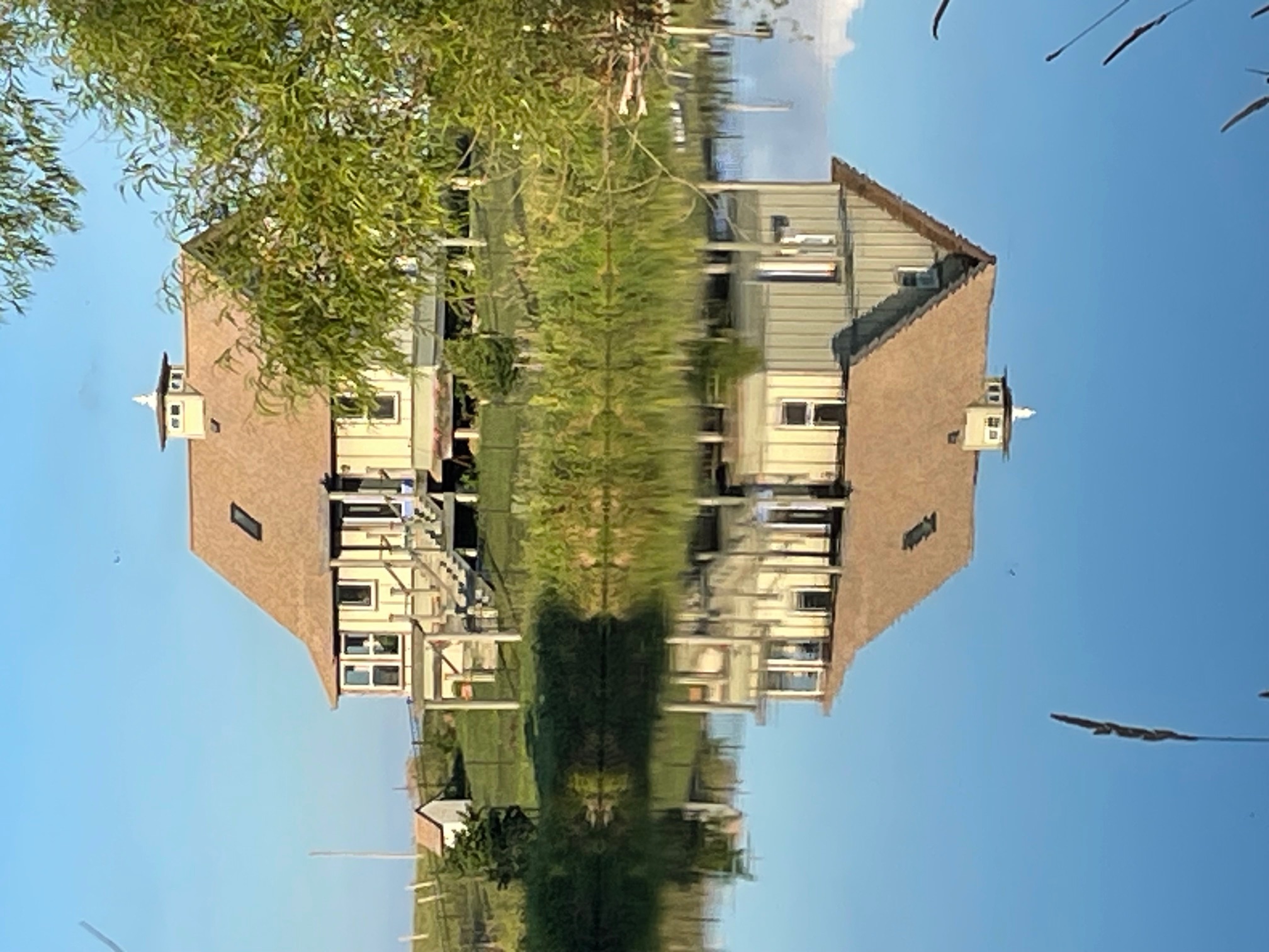 Susanna's house reflected in the lake